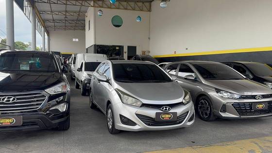 HYUNDAI HB20S 1.6 COMFORT STYLE 16V FLEX 4P AUTOMÁTICO